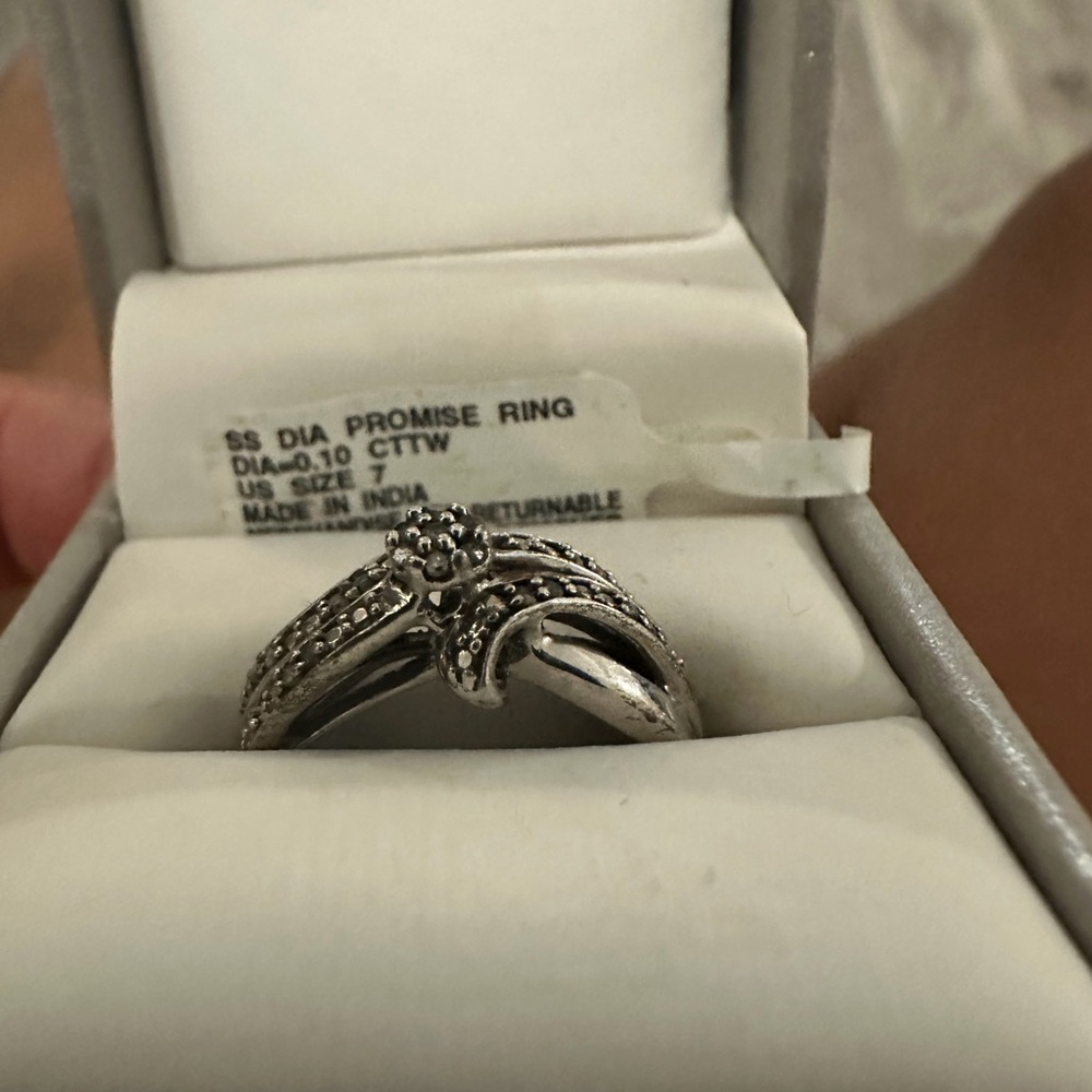 Elegant Silver Promise Ring